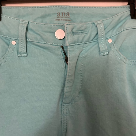 Women’s Sz 8 stretch capri pants - Picture 1 of 5